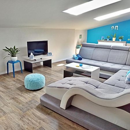 Shiny Star Apartman Spišská Nová Ves Eksteriør billede