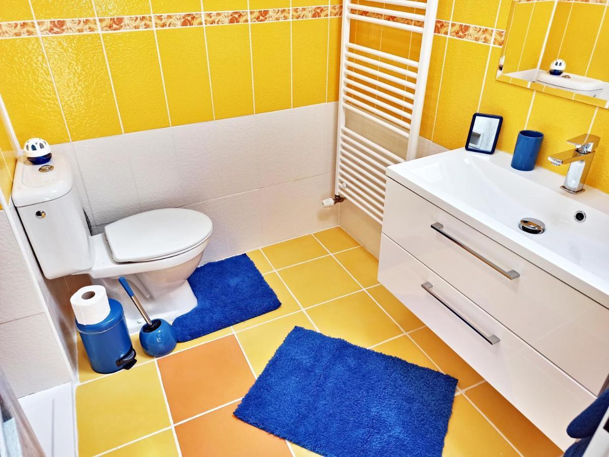 Shiny Star Apartman Spišská Nová Ves Eksteriør billede